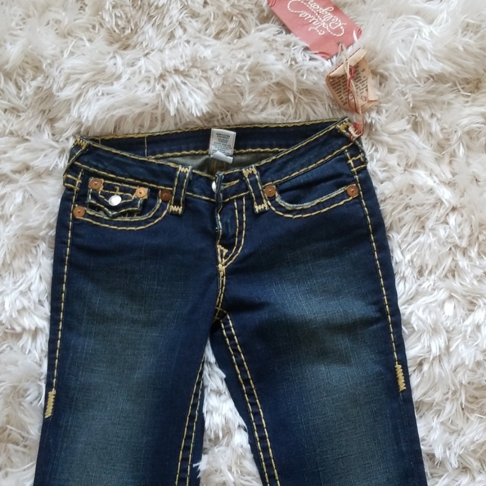 True Religion - Picture 4 of 5